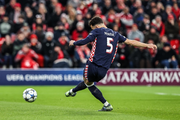 okooo澳客网官网-罗马诺:佩里西奇想回国米,国米也想签回他,但埃因霍温不想放人